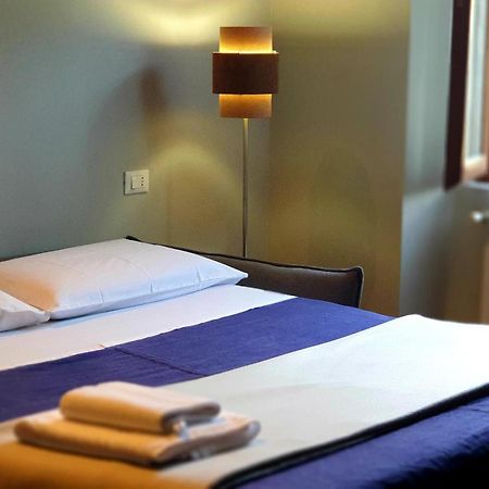 Bb26 Piave Apartment City Center Cremona Dış mekan fotoğraf